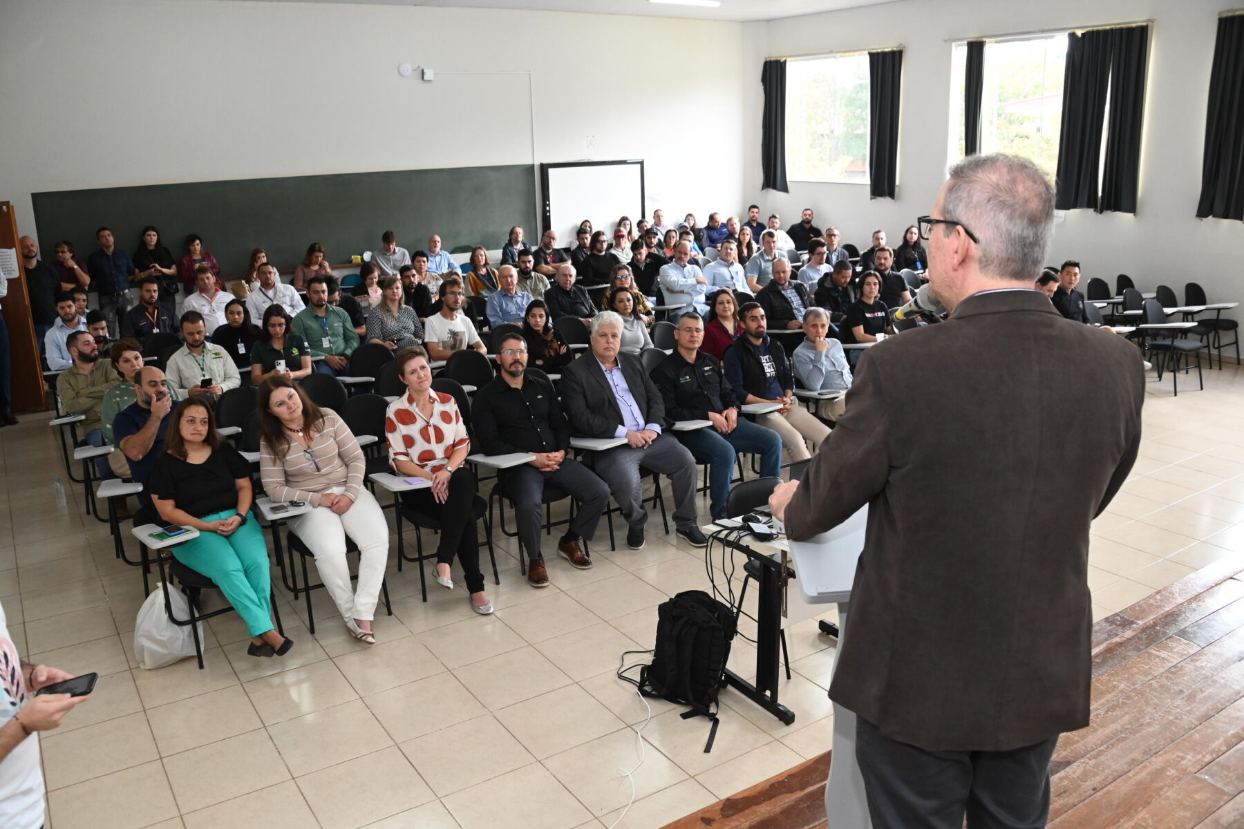 Unicentro apresenta curso de Big Data no Agronegócio em café com empresários Unicentro apresenta curso de Big Data no Agronegócio em café com empresários