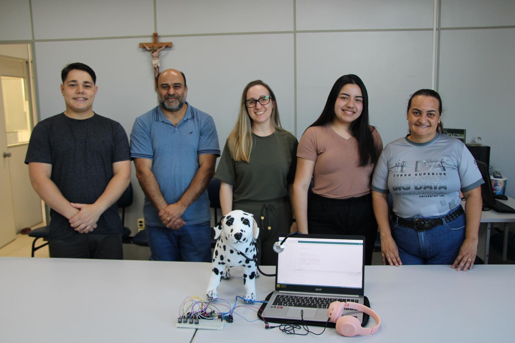 Parceria interdisciplinar da Unicentro usa tecnologia para criar modelo didático de coração de cachorro Parceria interdisciplinar da Unicentro usa tecnologia para criar modelo didático de coração de cachorro
