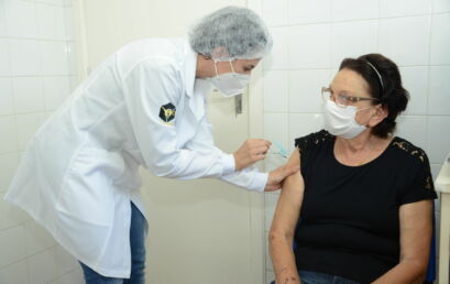 Unidade Escola de Enfermagem inaugura Sala de Vacinas e Posto de Coleta de Leite Humano