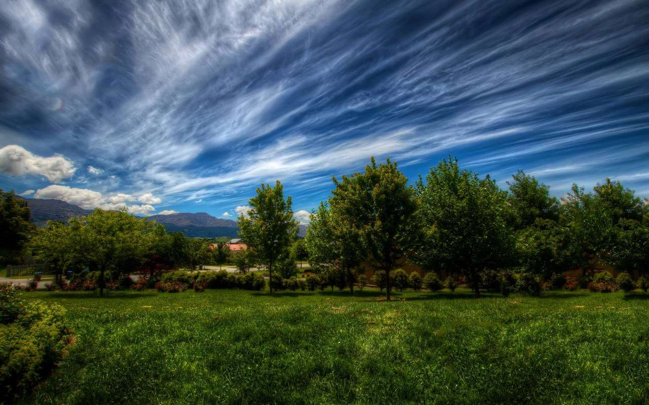 papel-de-parede-paisagem-natural-e-nuvens.jpg