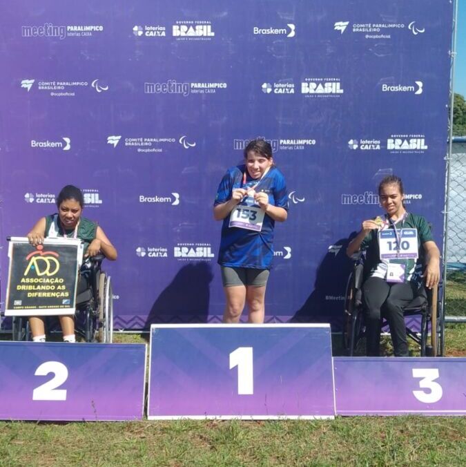 Aluna da Unicentro conquista medalhas no Meeting Paralímpico, em Campo Grande-MS