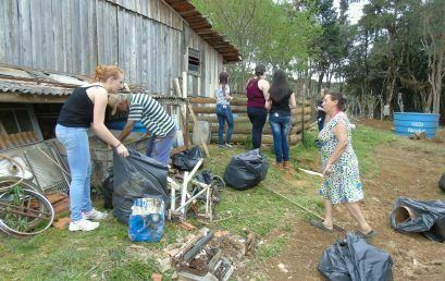 Projeto do USF realiza coleta de lixo em propriedades do interior de Guarapuava