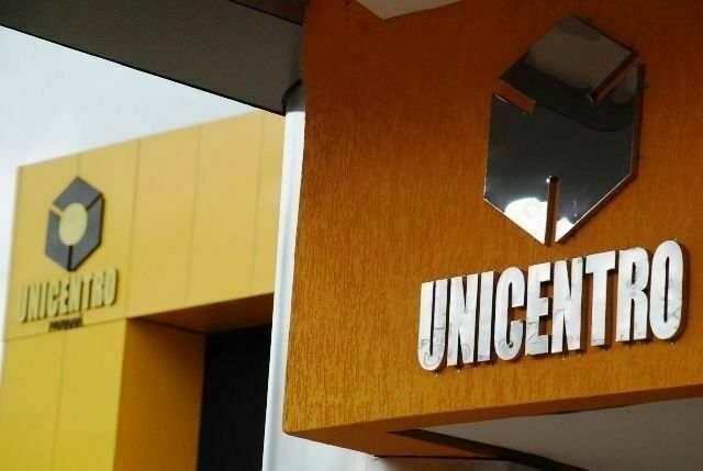 Unicentro promove recepção aos calouros de 2014