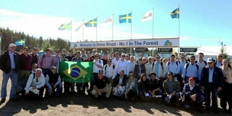 Servidores da Unicentro visitam feira florestal na Suécia