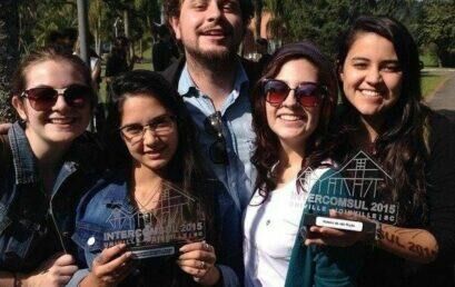 Alunos da Unicentro recebem prêmios em congresso de Comunicação