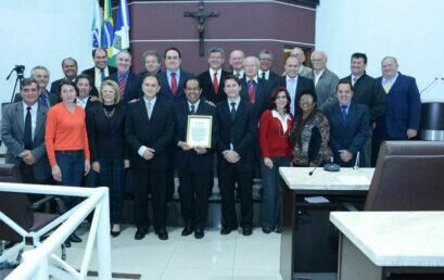 Unicentro recebe moção de aplausos pela implantação do curso de residência médica