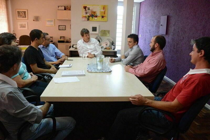 Unicentro recebe a visita de Aliel Machado