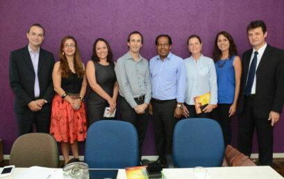 Membros do Consulado dos Estados Unidos visitam a Unicentro