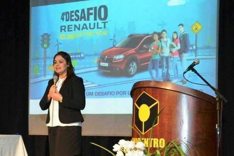 Acadêmicos da Unicentro são convidados para desafio Renault Experience
