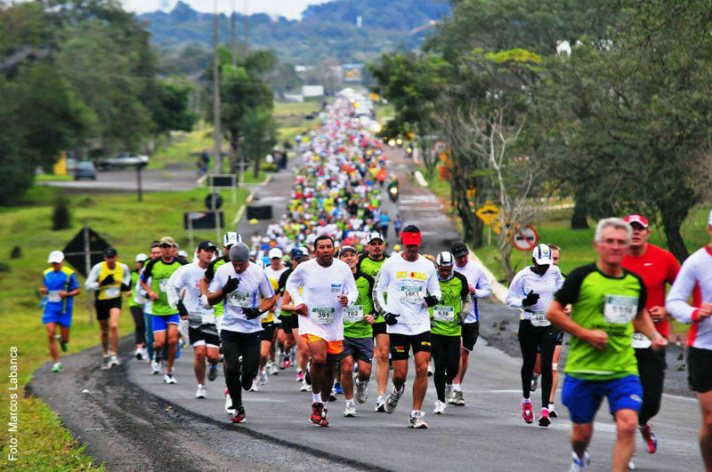Unicentro apoia etapa do Circuito de Meias Maratonas Paranaense em Guarapuava