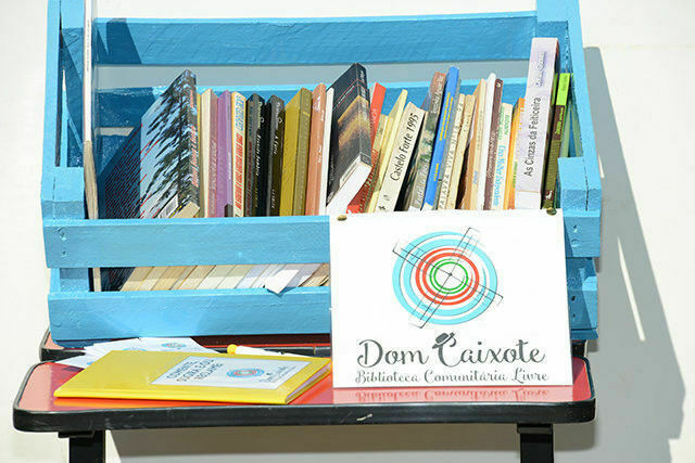 Projeto Dom Caixote quer incentivar a leitura entre acadêmicos, professores e funcionários do Cedeteg Projeto Dom Caixote quer incentivar a leitura entre acadêmicos, professores e funcionários do Cedeteg
