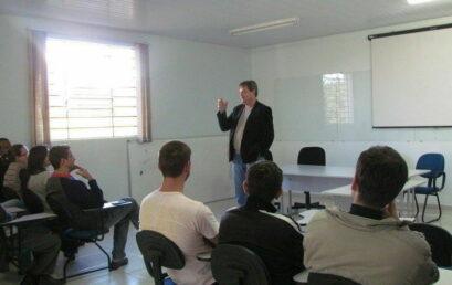 Primeiro programa de pós-graduação da Unicentro, Mestrado em Química comemora 10 anos