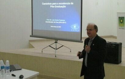 Coordenador da Capes ministra palestra nos campi da Unicentro