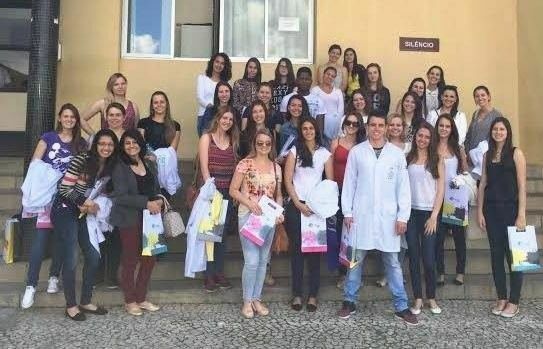 Acadêmicos de Nutrição realizam visita técnica em Curitiba