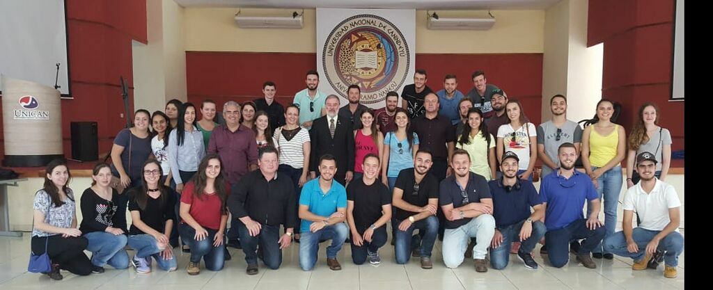 Estudantes e professores de Agronomia fazem visita técnica ao Paraguai
