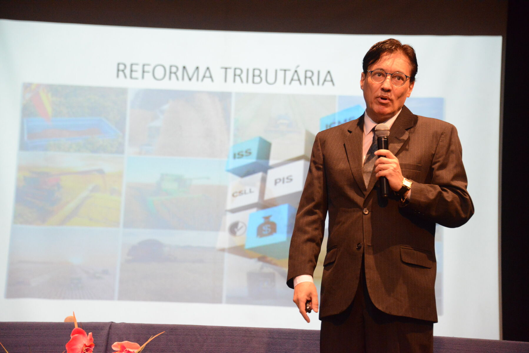 Reforma tributária foi a temática de abertura do 26º Ciclo de Estudos Contábeis