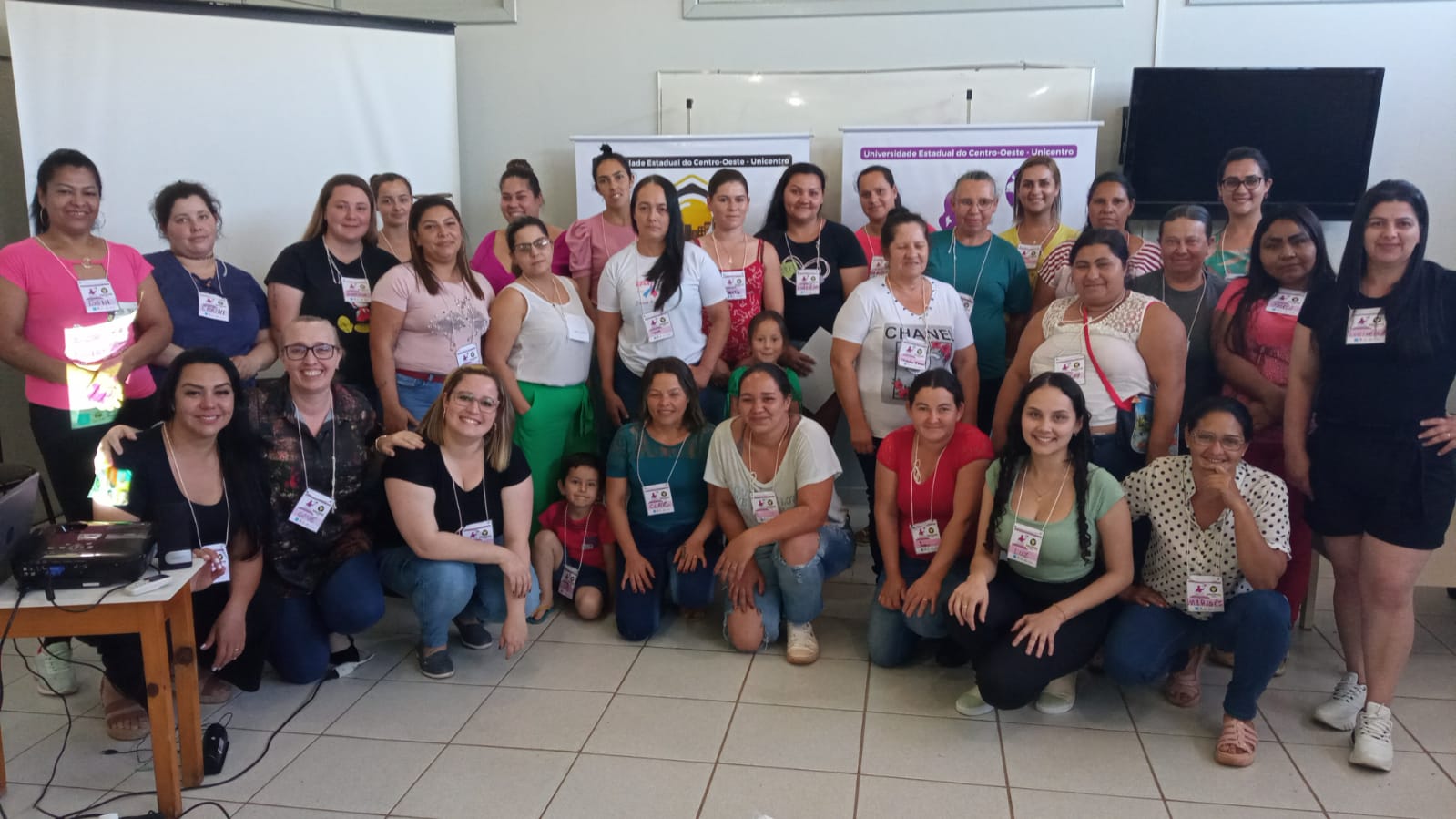 Cátedra de Empoderamento e Empreendedorismo Feminino realiza ação no município de Turvo