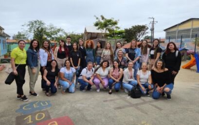 Estudantes do curso de Pedagogia participam de visita pedagógica em Santa Catarina