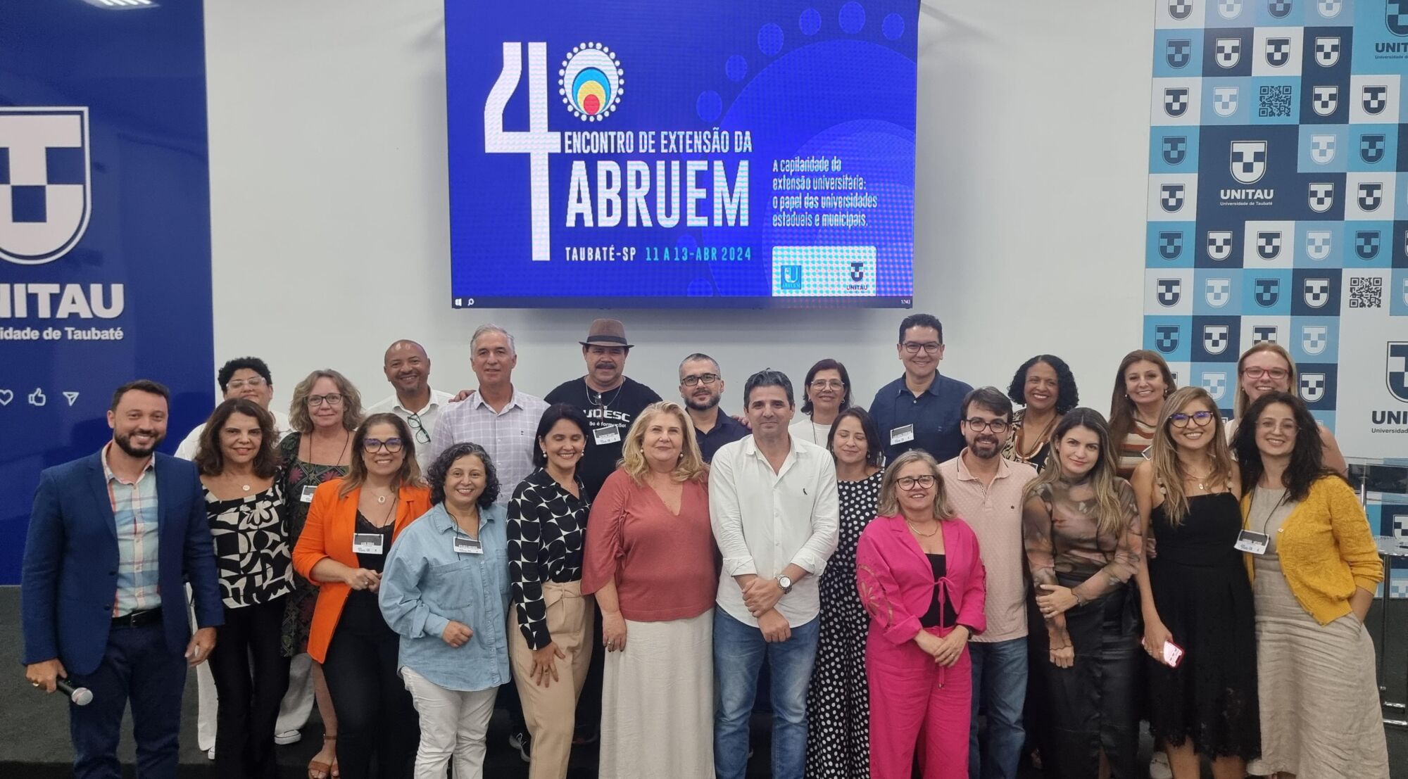 Unicentro participa do 4° Encontro de Extensão da Associação Brasileira dos Reitores das Universidades Estaduais e Municipais (Abruem)