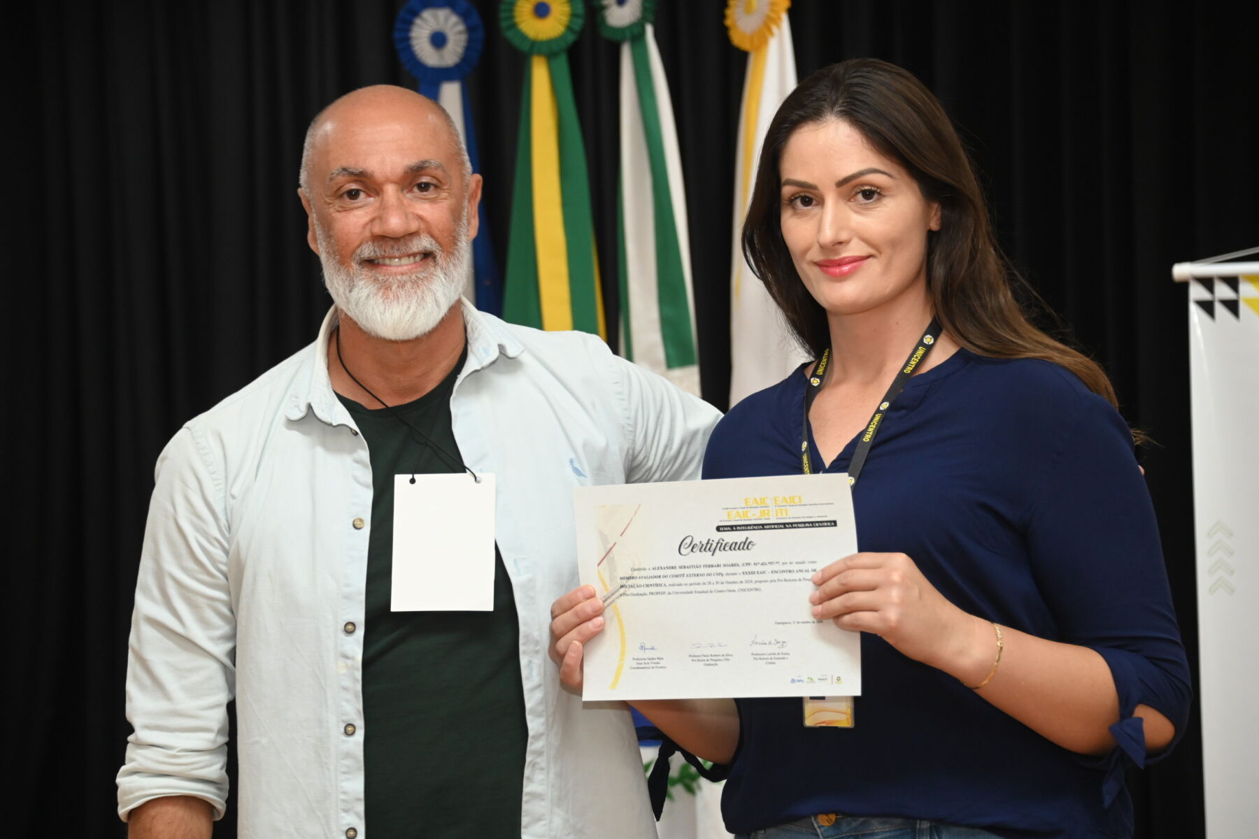 Encontro Anual de Iniciação Científica da Unicentro encerra com a entrega de certificados de menção honrosa