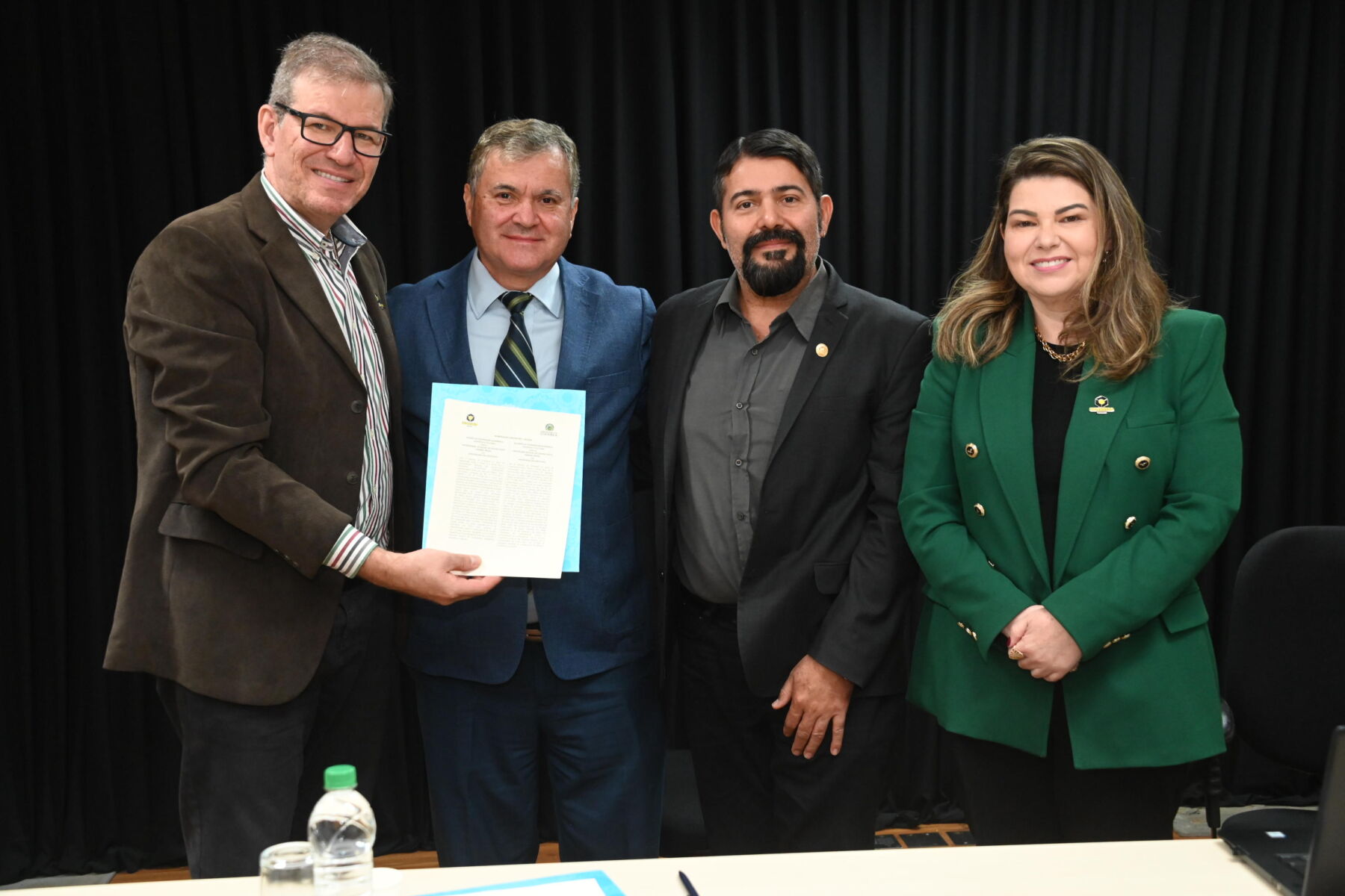 Unicentro assina termo de parceria com a Universidad de Costa Rica