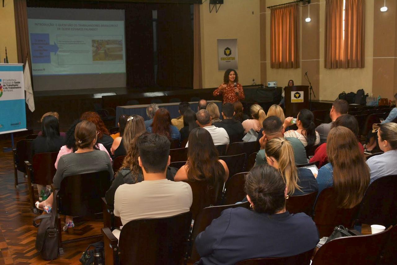 Câmpus de Irati da Unicentro sedia 6ª Conferência Regional de Saúde do Trabalhador e da Trabalhadora