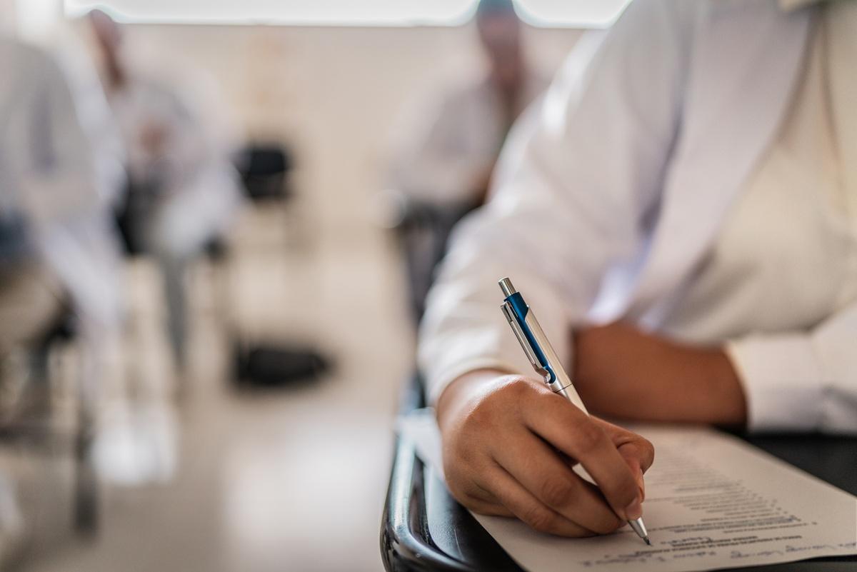 Programa de Pós-Graduação em Letras abre inscrições para Exame de Proficiência em Língua Estrangeira