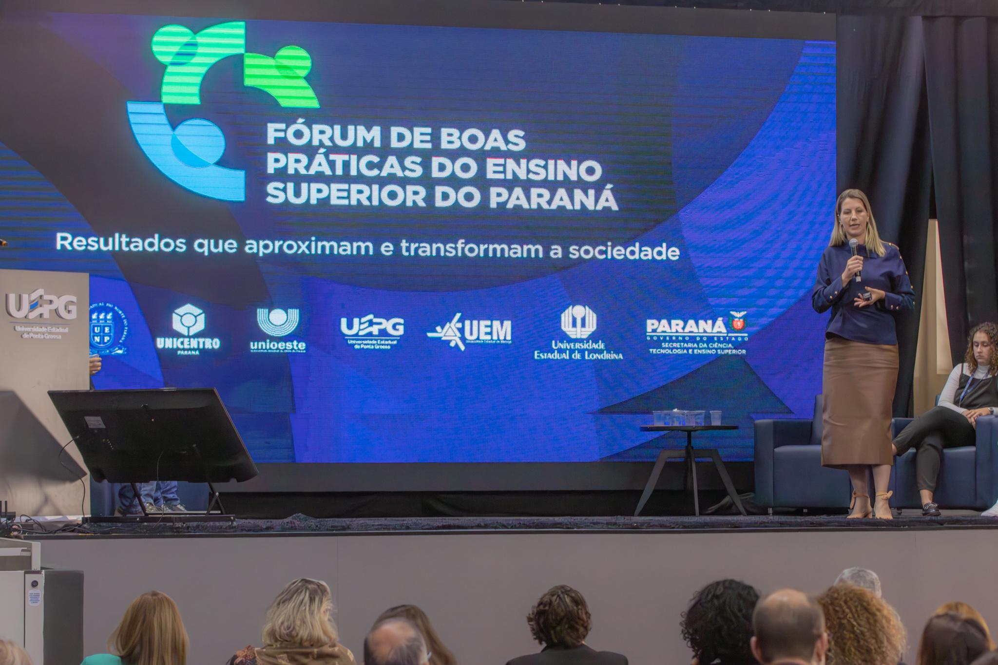 Universidades estaduais alinham políticas com foco em resultados e boas práticas
