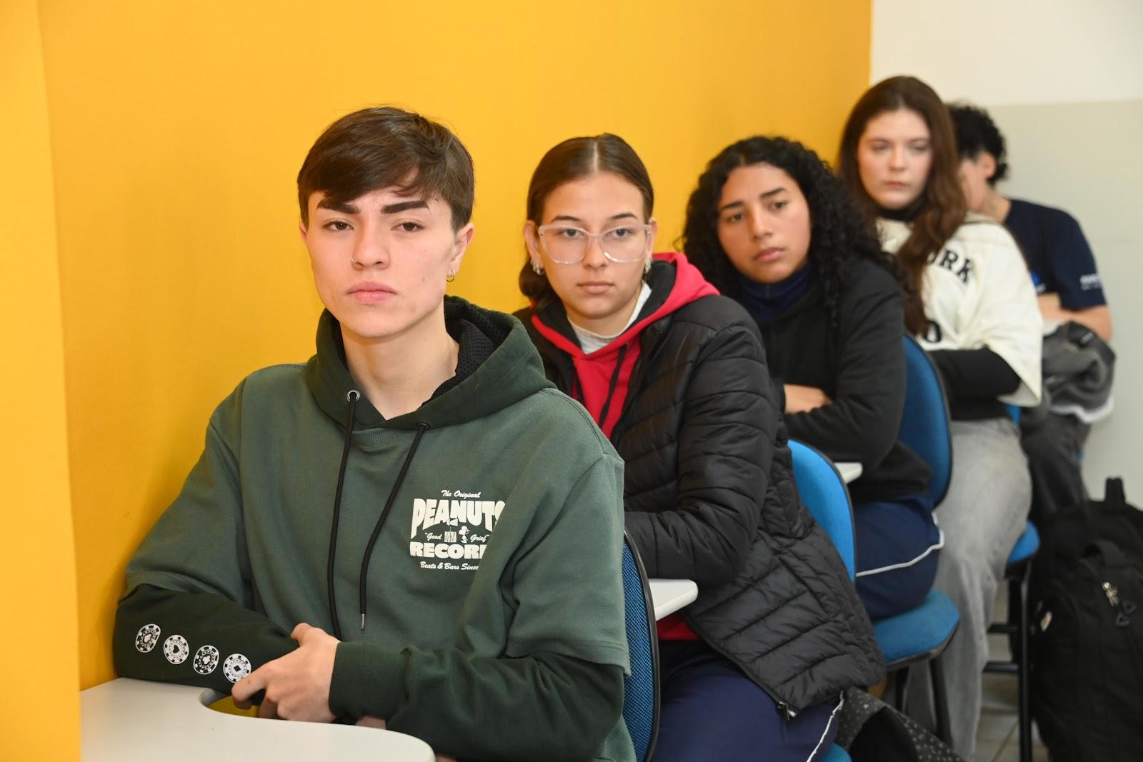 Unicentro dá boas-vindas a alunos na aula inaugural do Cursinho Pré-Vestibular