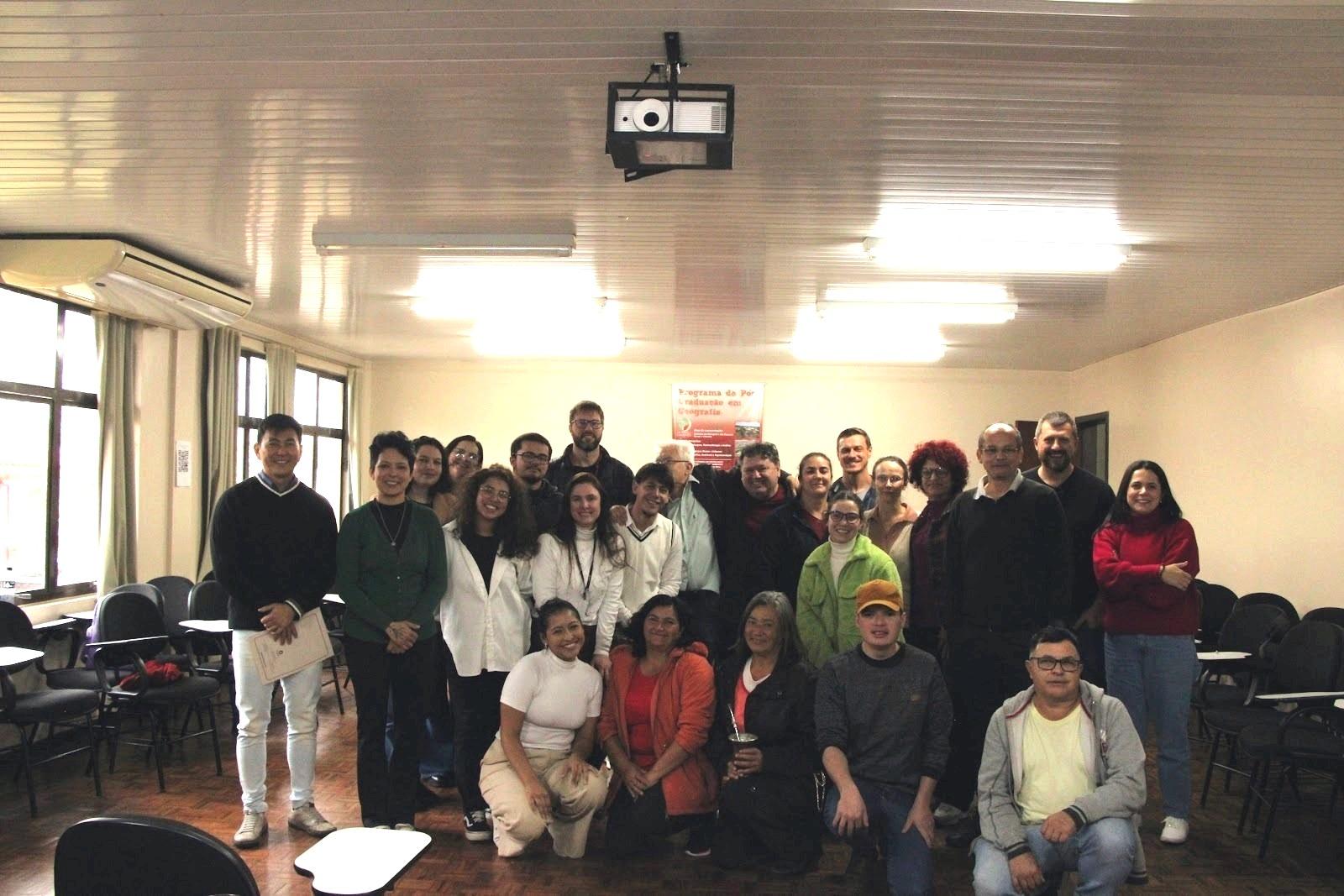 Unicentro recebe a visita do deputado estadual Dr. Antenor para conhecer projeto de hortas urbanas