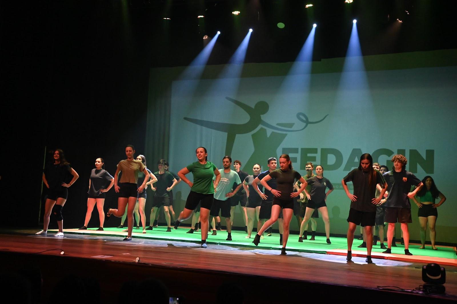 10º Festival de Dança e Ginástica da Unicentro celebra movimento e criatividade no Teatro Municipal