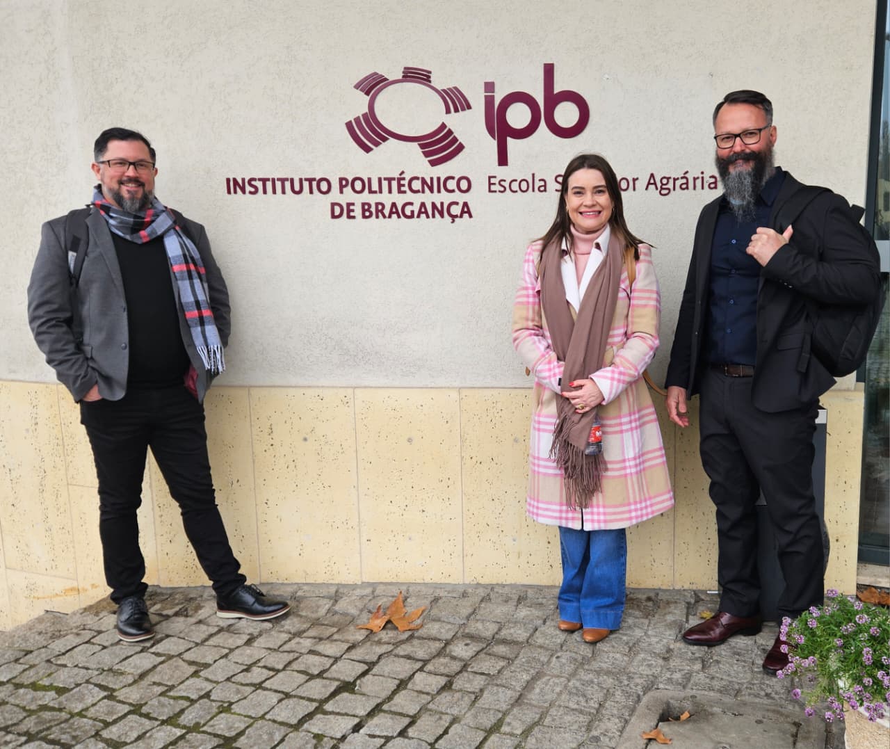 Unicentro avança na implantação de dupla diplomação com Instituto Politécnico de Bragança em Portugal