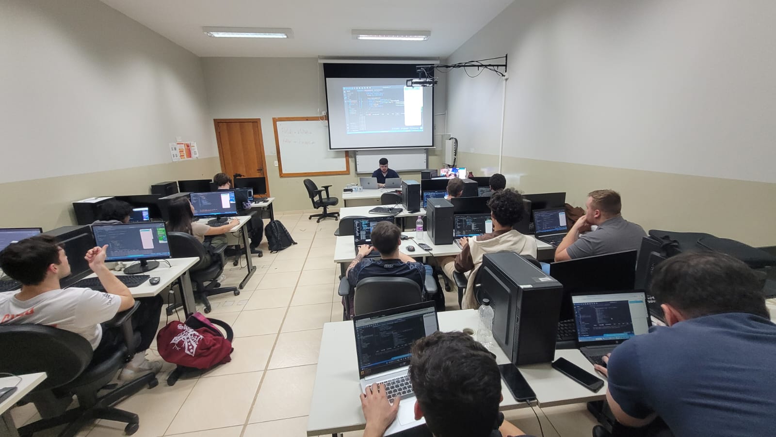 X JAI Oferece Minicursos de Flutter, Drones, Docker, Business Intelligence, Drone, QGis, 2° Turma de Python e de Git X JAI Oferece Minicursos de Flutter, Drones, Docker, Business Intelligence, Drone, QGis, 2° Turma de Python e de Git