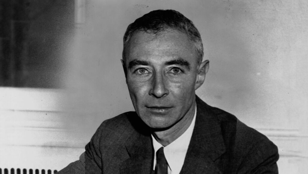 Julius Robert Oppenheimer (1904 - 1967)