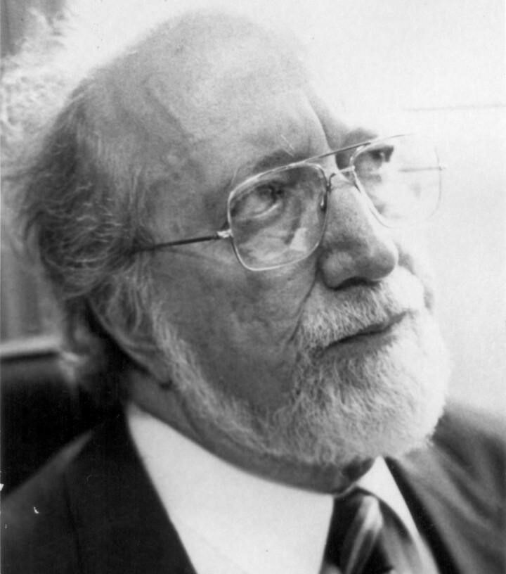 José Leite Lopes (1918 – 2006)
