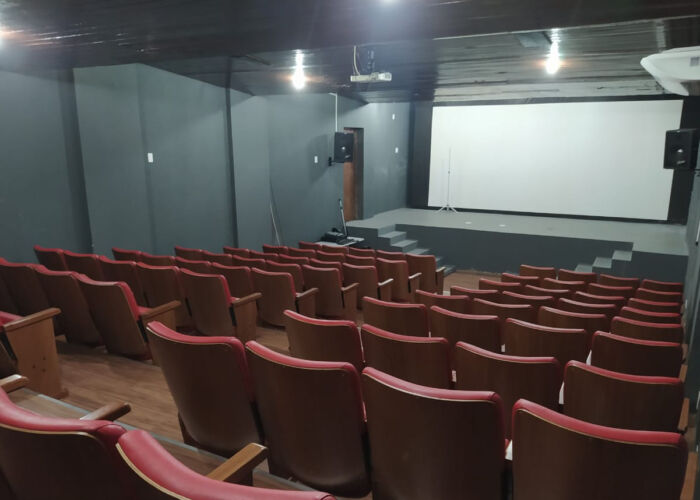 cinema 3