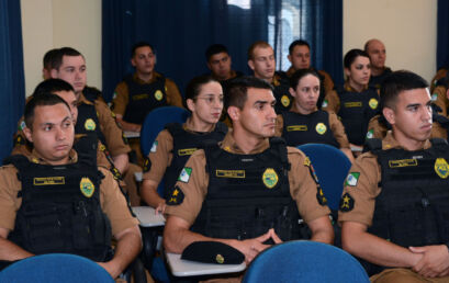 Policiais militares participam de formação sobre atendimento a vítimas de violência de gênero no Câmpus Irati