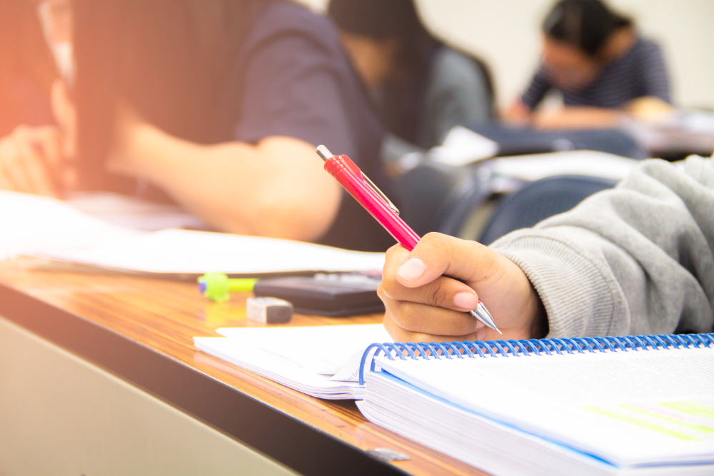 Pós-Graduação em Ensino de Ciências Naturais e Matemática abre seleção para mestrado e doutorado
